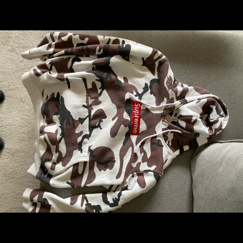 Supreme FW16 Camo Box Logo Hoodie size MED